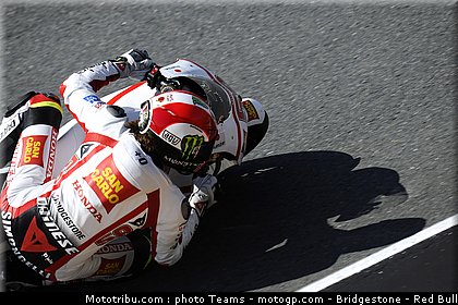 motogp_simoncelli_048_allemagne_sachsenring_2011.jpg