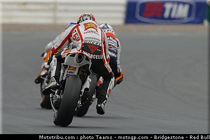 motogp_simoncelli_063_allemagne_sachsenring_2011.jpg