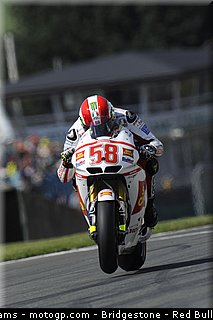 motogp_simoncelli_064_allemagne_sachsenring_2011.jpg