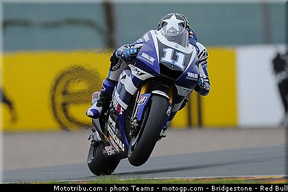motogp_spies_002_allemagne_sachsenring_2011.jpg