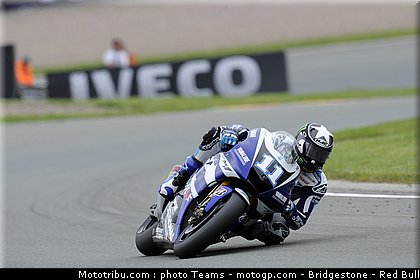 motogp_spies_003_allemagne_sachsenring_2011.jpg