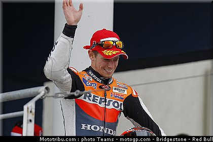 motogp_stoner_003_allemagne_sachsenring_2011.jpg