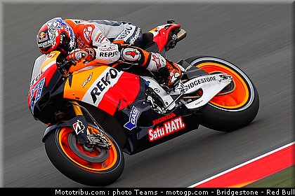 motogp_stoner_007_allemagne_sachsenring_2011.jpg