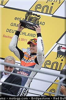 motogp_stoner_019_allemagne_sachsenring_2011.jpg