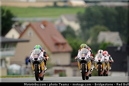red_bull_rookie_cup_024_allemagne_sachsenring_2011.jpg