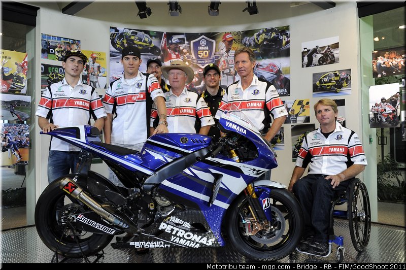 motogp_088_usa_laguna_seca_2011