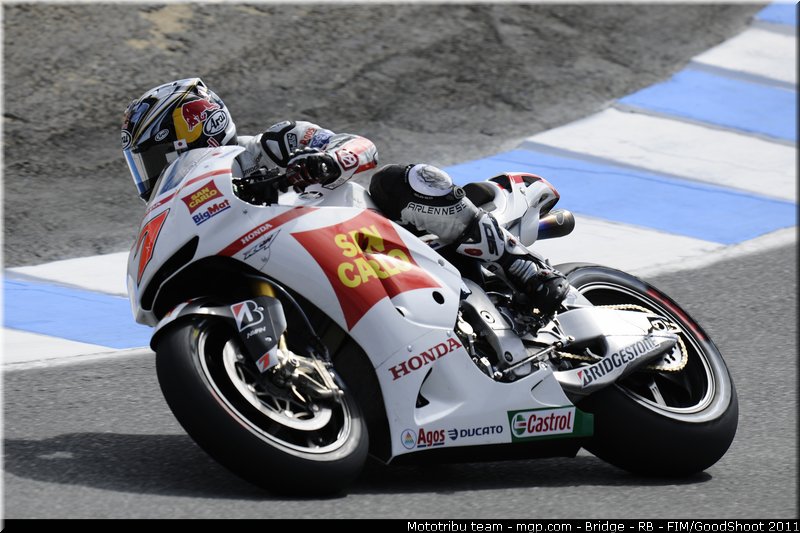 motogp_aoyama_003_usa_laguna_seca_2011