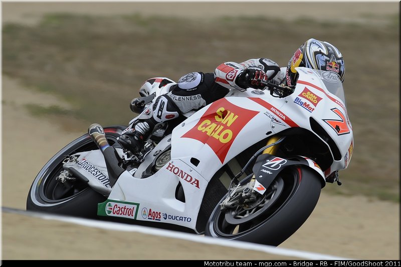 motogp_aoyama_012_usa_laguna_seca_2011