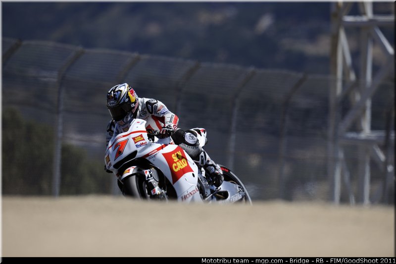 motogp_aoyama_014_usa_laguna_seca_2011