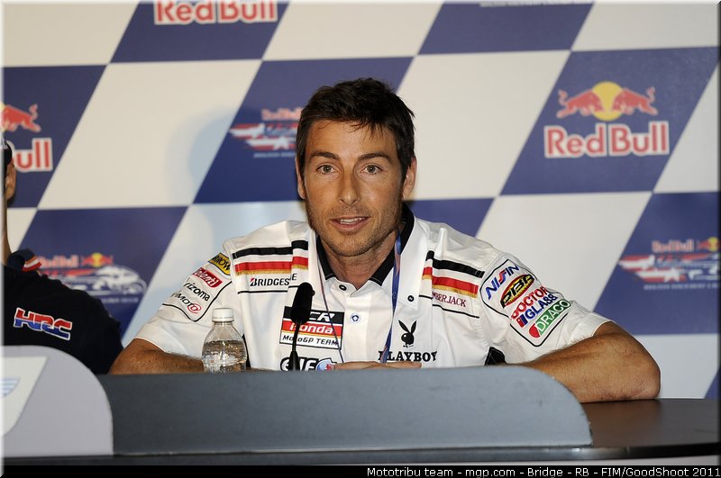 motogp_bostrom_001_usa_laguna_seca_2011