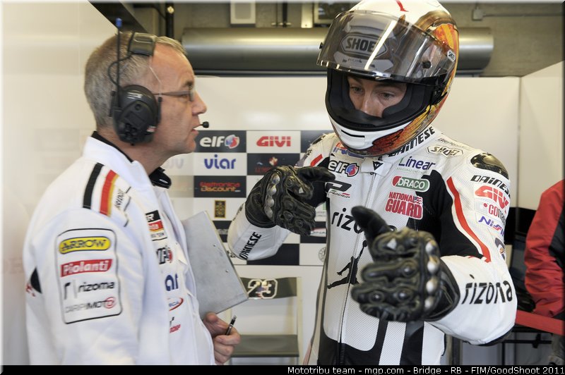 motogp_bostrom_028_usa_laguna_seca_2011