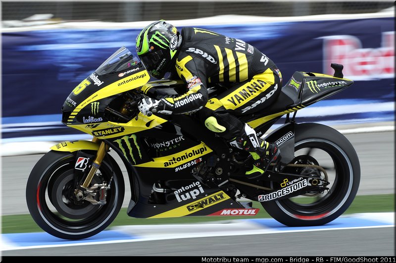 motogp_crutchlow_022_usa_laguna_seca_2011