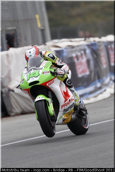motogp_depuniet_006_usa_laguna_seca_2011