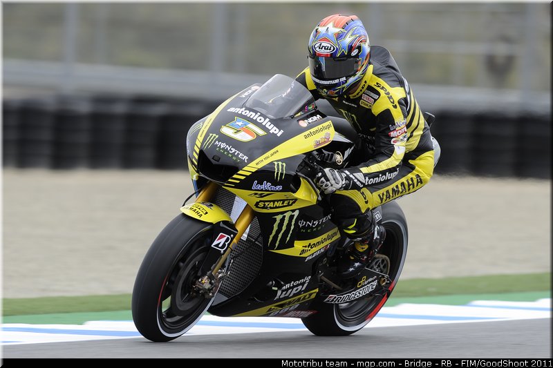 motogp_edwards_003_usa_laguna_seca_2011