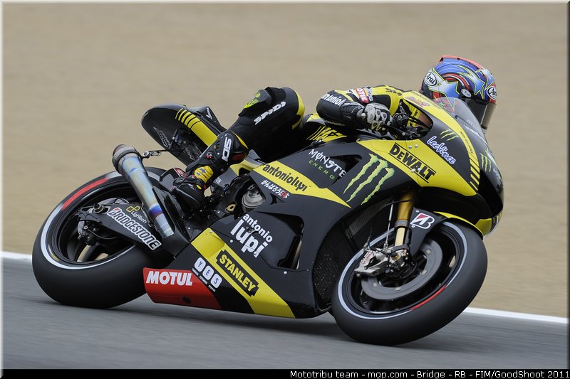 motogp_edwards_015_usa_laguna_seca_2011