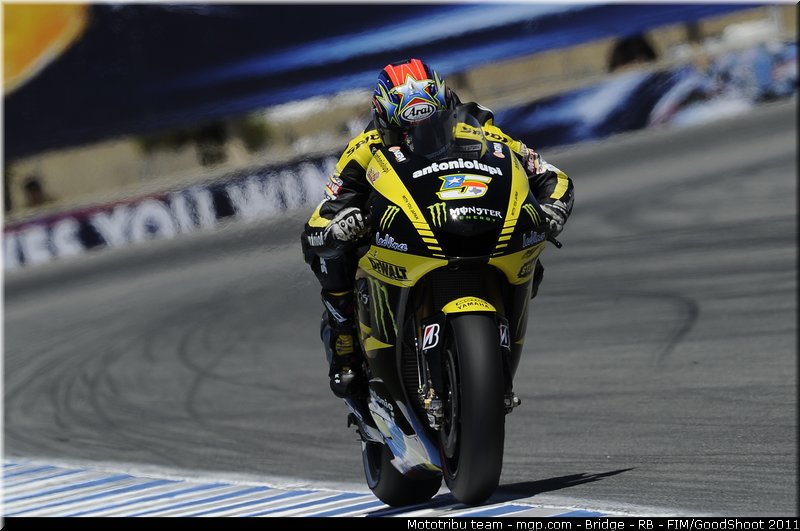 motogp_edwards_017_usa_laguna_seca_2011