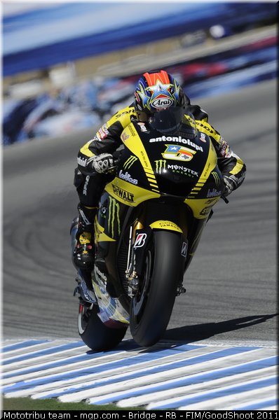 motogp_edwards_019_usa_laguna_seca_2011