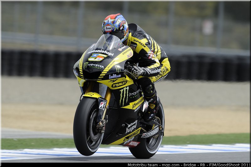 motogp_edwards_025_usa_laguna_seca_2011