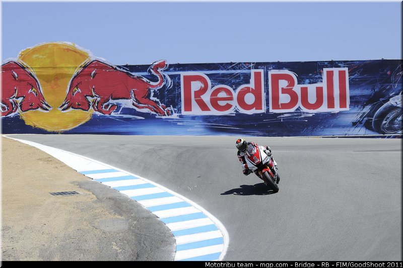 motogp_lorenzo_003_usa_laguna_seca_2011
