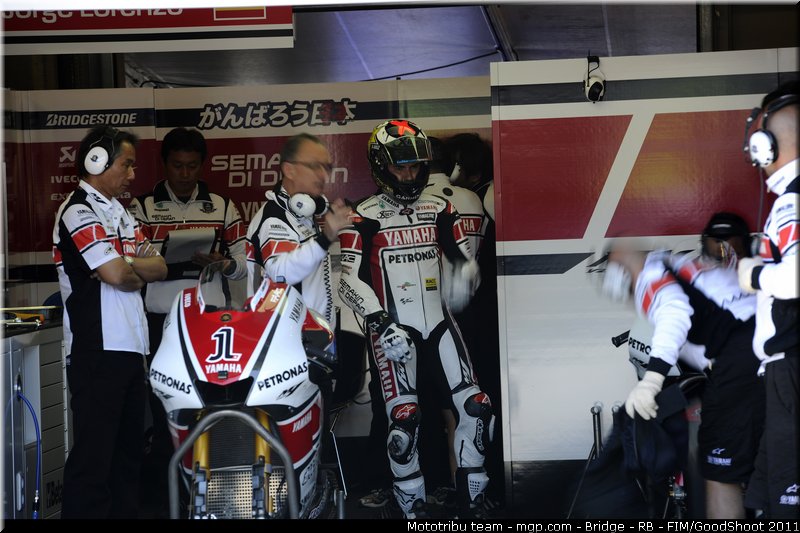 motogp_lorenzo_010_usa_laguna_seca_2011