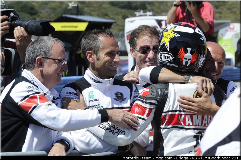 motogp_lorenzo_014_usa_laguna_seca_2011