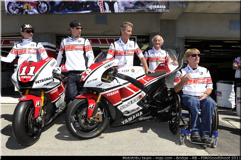motogp_lorenzo_spies_lawson_carruthers_rainey_001_usa_laguna_seca_2011