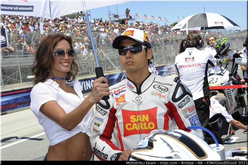 motogp_pitbabe_008_usa_laguna_seca_2011