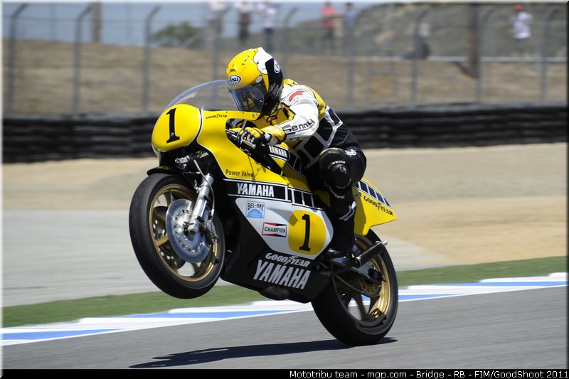 motogp_roberts_002_usa_laguna_seca_2011