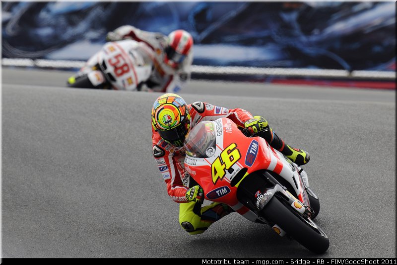 motogp_rossi_007_usa_laguna_seca_2011