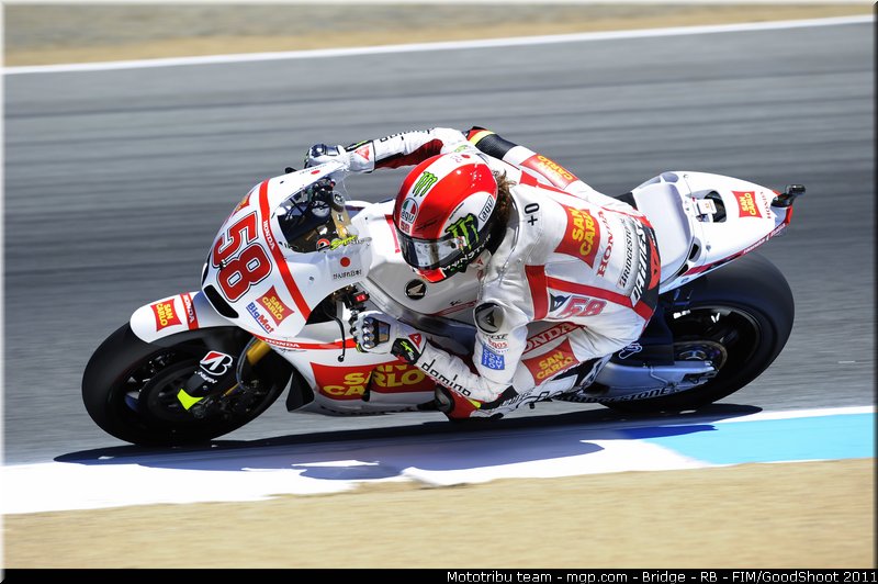 motogp_simoncelli_017_usa_laguna_seca_2011