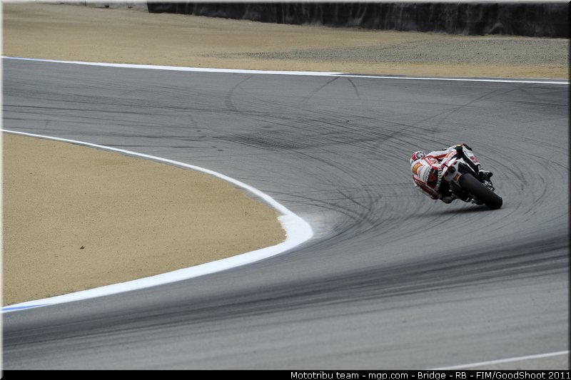 motogp_simoncelli_037_usa_laguna_seca_2011
