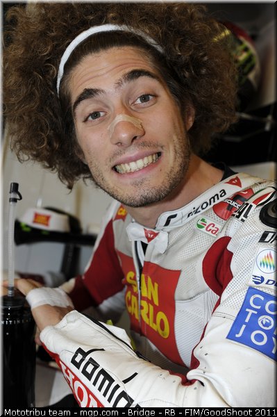 motogp_simoncelli_047_usa_laguna_seca_2011