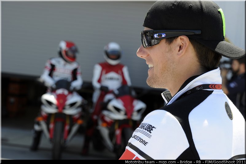 motogp_spies_010_usa_laguna_seca_2011
