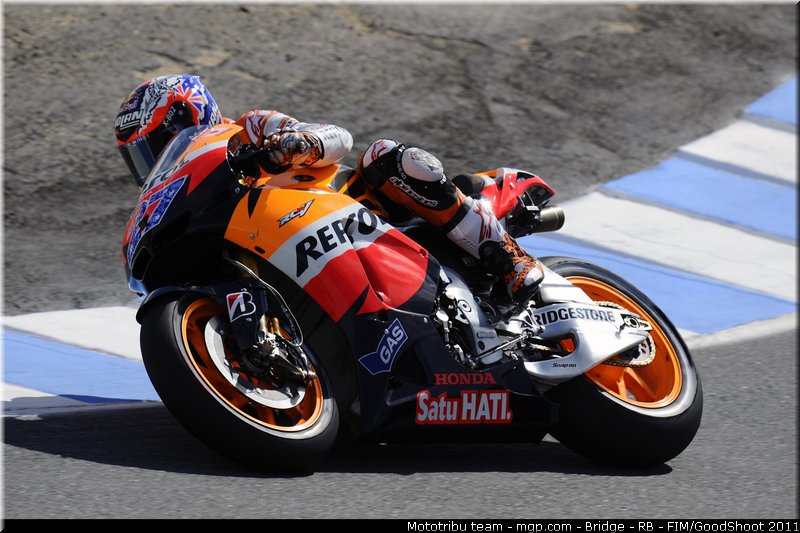 motogp_stoner_006_usa_laguna_seca_2011