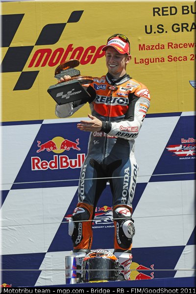 motogp_stoner_009_usa_laguna_seca_2011