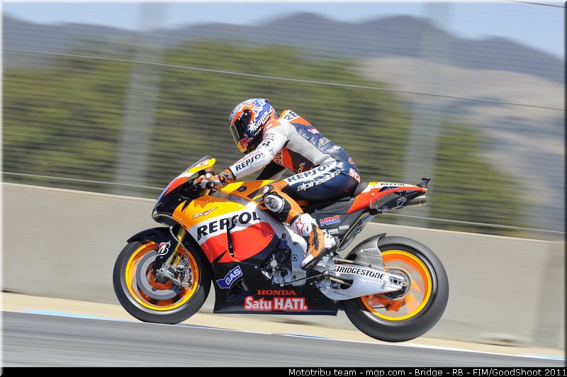 motogp_stoner_014_usa_laguna_seca_2011