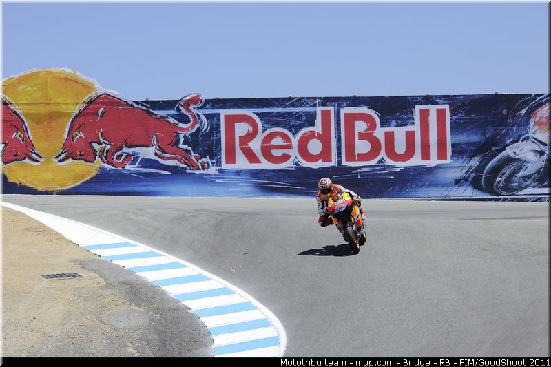 motogp_stoner_019_usa_laguna_seca_2011