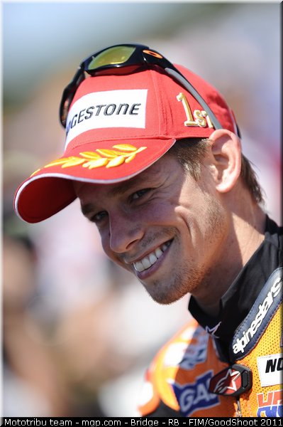 motogp_stoner_021_usa_laguna_seca_2011