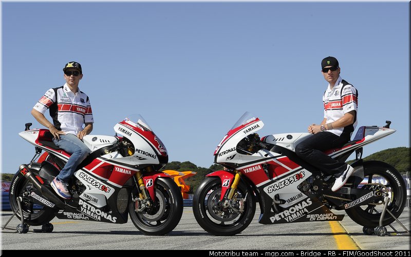 motogp_yamaha_004_usa_laguna_seca_2011