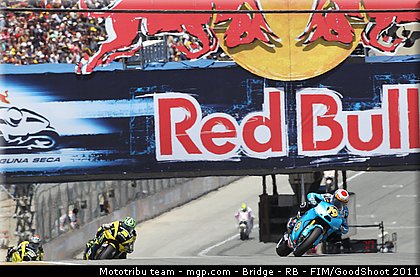motogp_024_usa_laguna_seca_2011.jpg