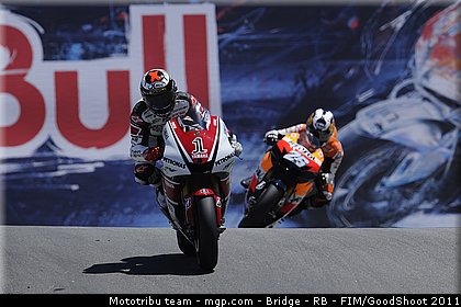 motogp_046_usa_laguna_seca_2011.jpg
