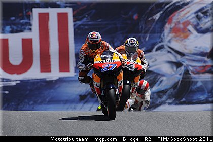 motogp_048_usa_laguna_seca_2011.jpg