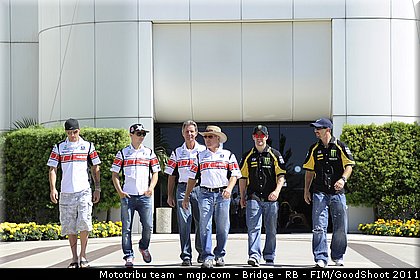 motogp_089_usa_laguna_seca_2011.jpg