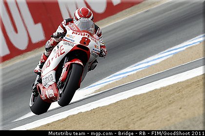 motogp_barbera_008_usa_laguna_seca_2011.jpg