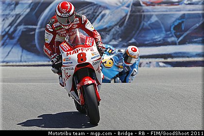 motogp_barbera_019_usa_laguna_seca_2011.jpg