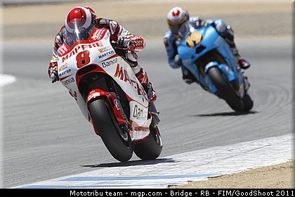 motogp_barbera_022_usa_laguna_seca_2011.jpg