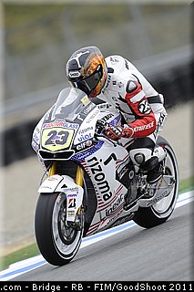 motogp_bostrom_002_usa_laguna_seca_2011.jpg