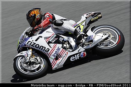 motogp_bostrom_007_usa_laguna_seca_2011.jpg