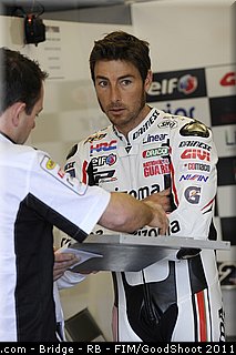 motogp_bostrom_020_usa_laguna_seca_2011.jpg