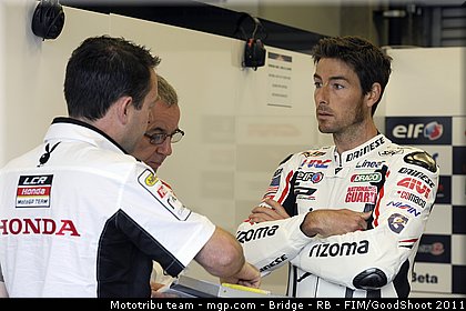 motogp_bostrom_021_usa_laguna_seca_2011.jpg